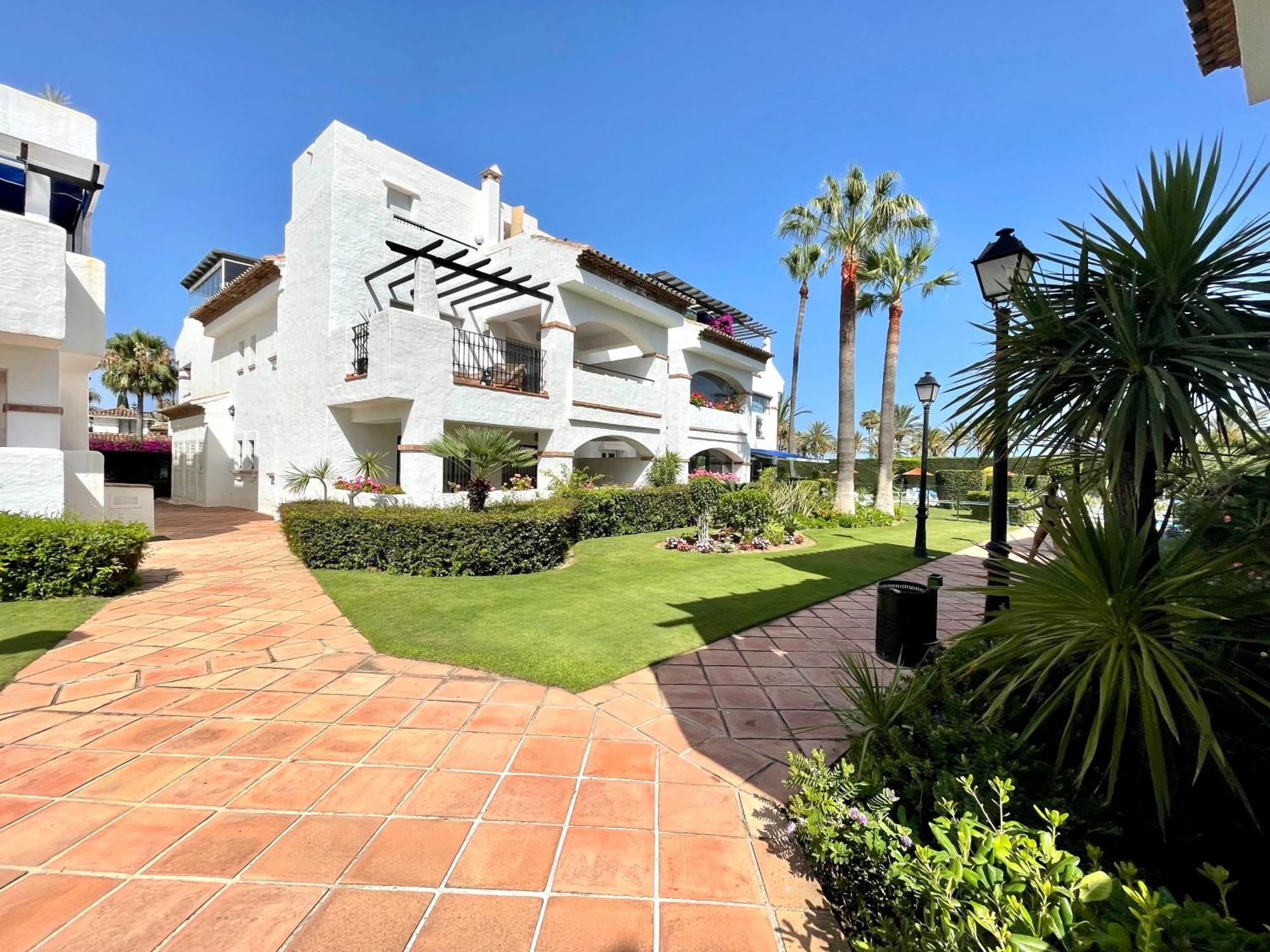 Solguest A 7 Minutos De Puerto Banus 1ª Linea Playa!!! Appartement Marbellac