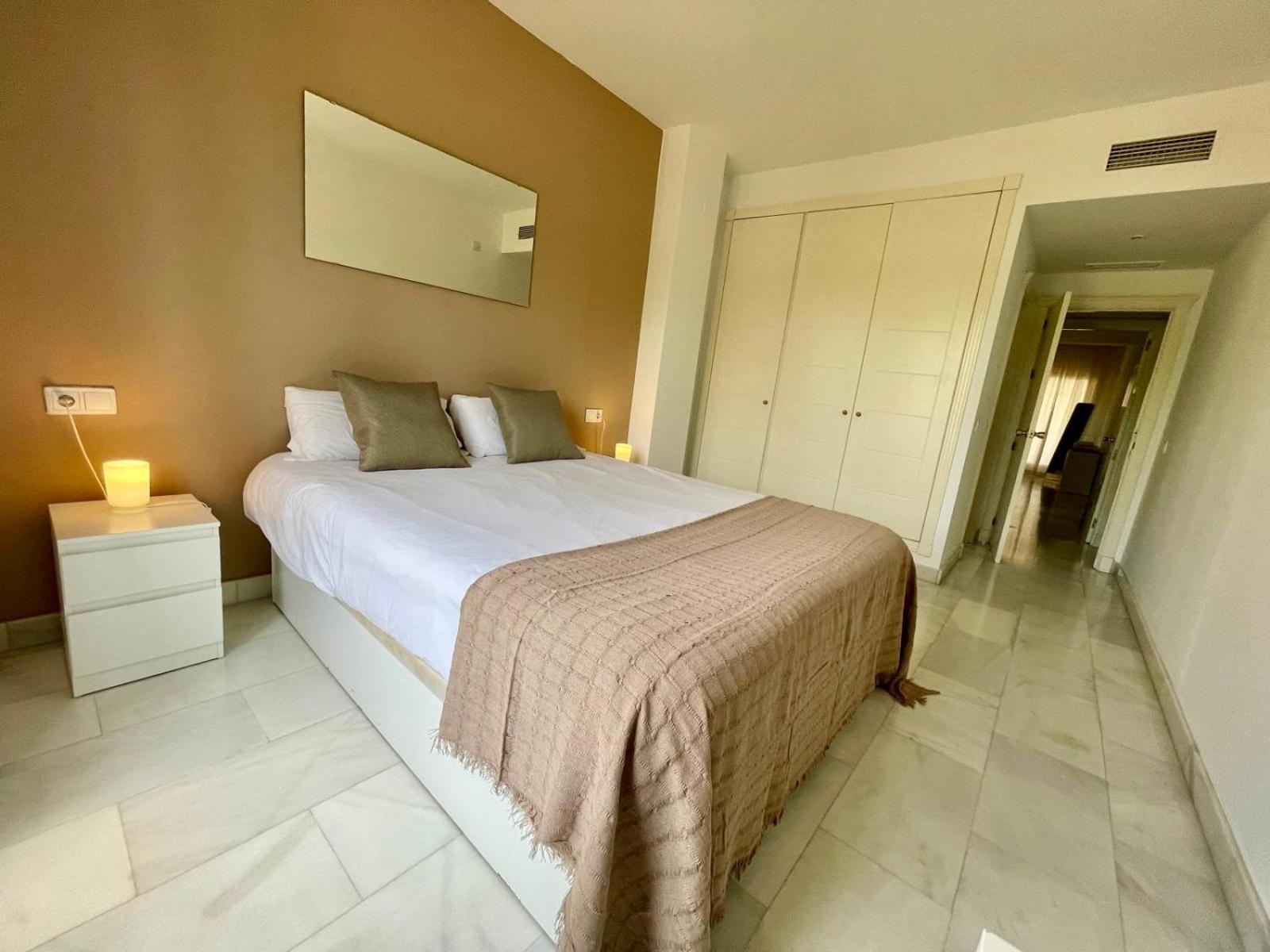 Solguest A 7 Minutos De Puerto Banus 1ª Linea Playa!!! Appartement